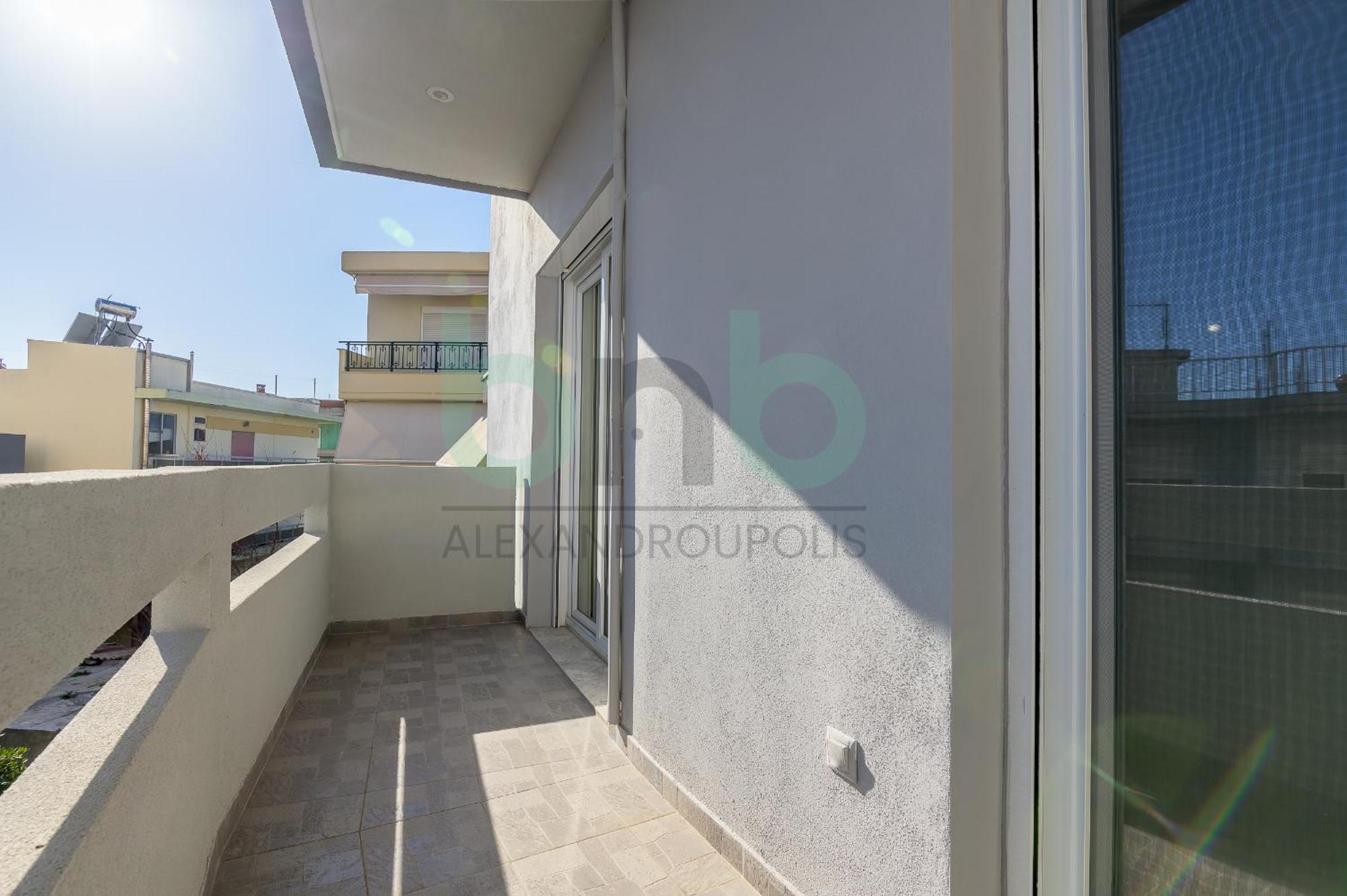 Luxurious Tsimiski 2Nd Floor อเล็กซานโดรโพลิส ภายนอก รูปภาพ
